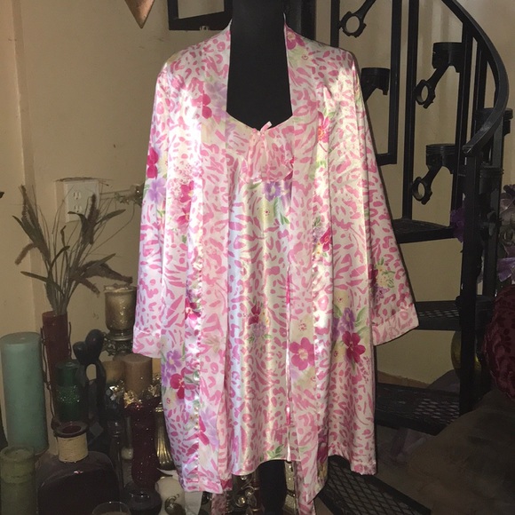 Morgan Taylor Robe & Chemise Slip Nightgown & Robe set - Picture 2 of 5